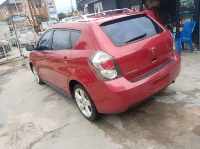 Pontiac Vibe - 2009