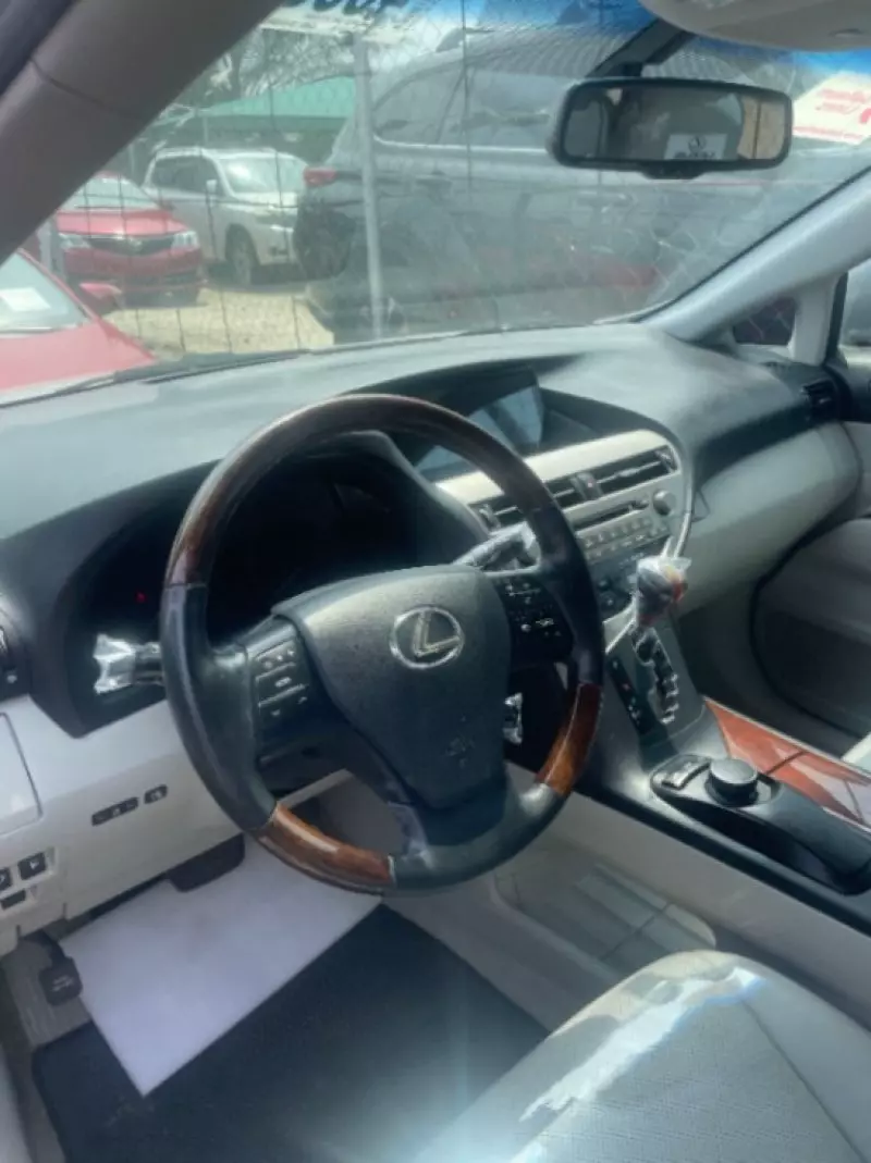 Lexus RX 350   - 2010
