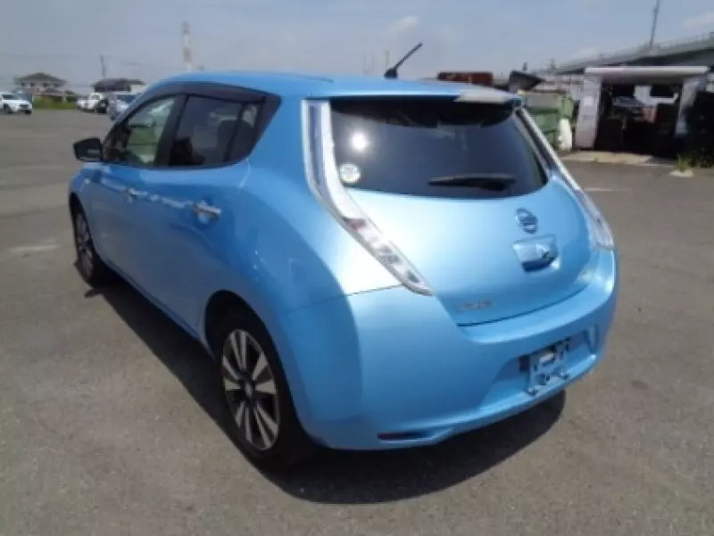 Nissan Leaf   - 2016