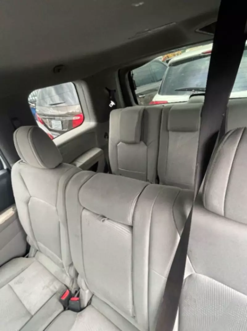 Honda Pilot   - 2012