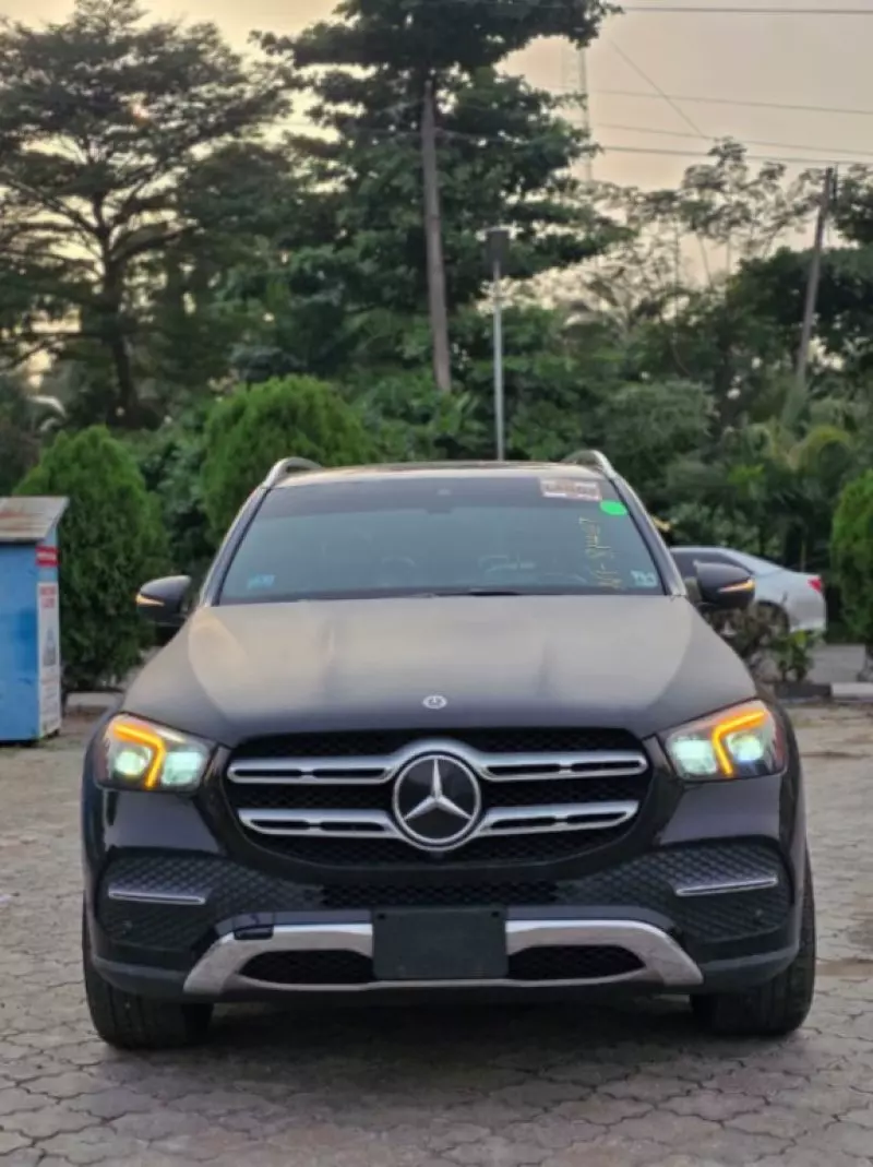 Mercedes-Benz GLE-Class   - 2022