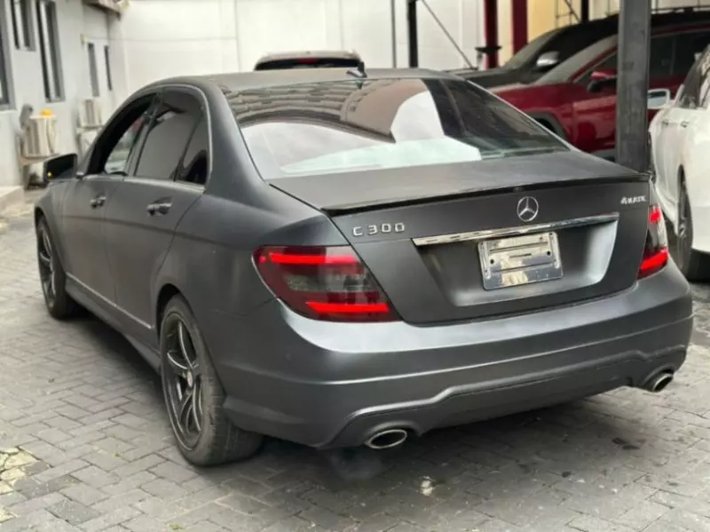 Mercedes-Benz C 300   - 2013