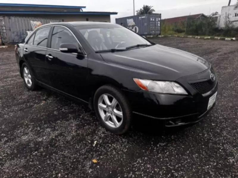 TOYOTA Camry   - 2009