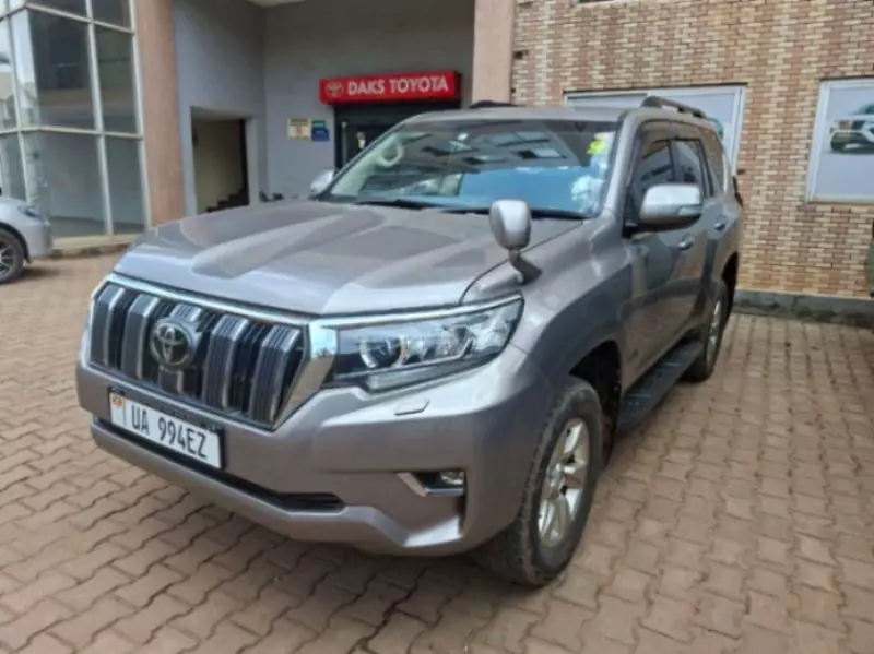TOYOTA LANDCRUISER GR-S   - 2018