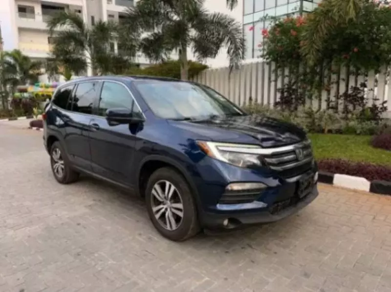Honda Pilot   - 2016