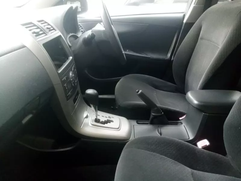 Toyota Fielder    - 2010