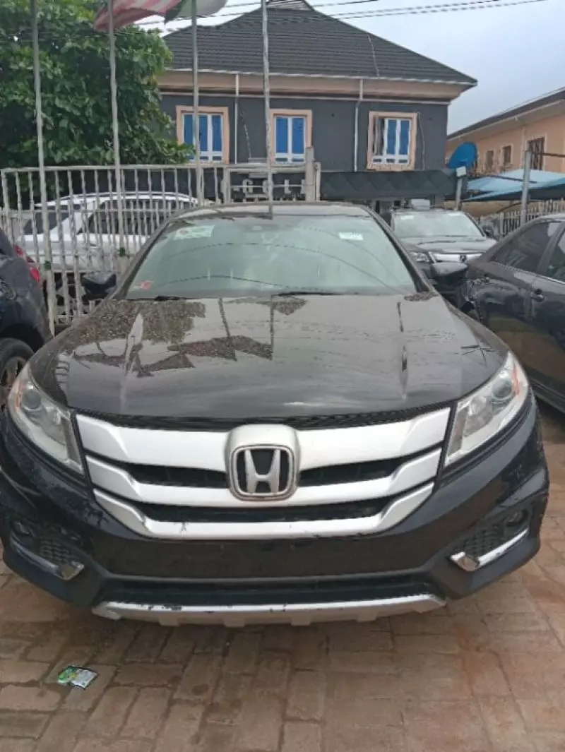 Honda Crosstour   - 2013