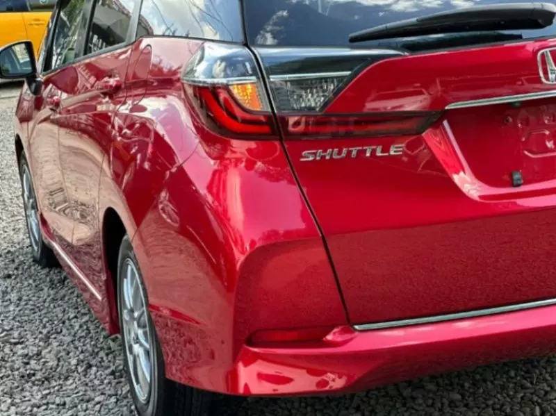 Honda Fit shuttle    - 2020