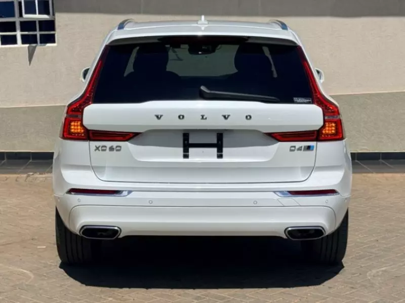 Volvo XC60   - 2018