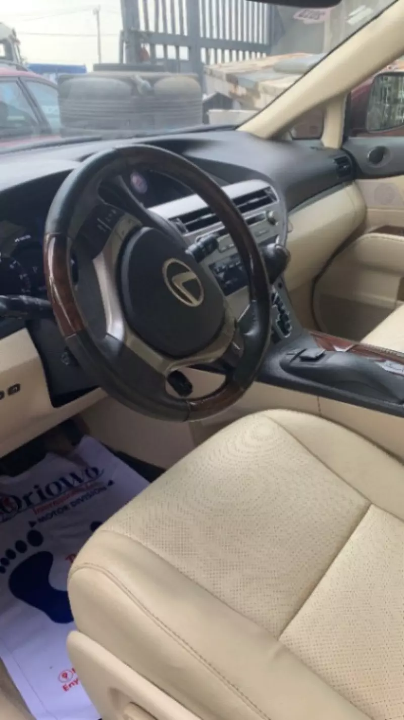 Lexus RX 350H   - 2013