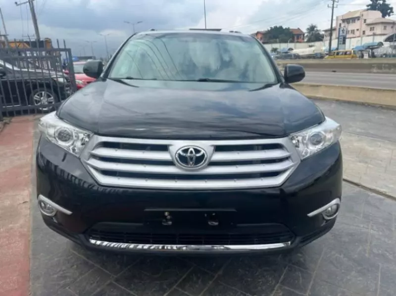 TOYOTA Highlander   - 2012