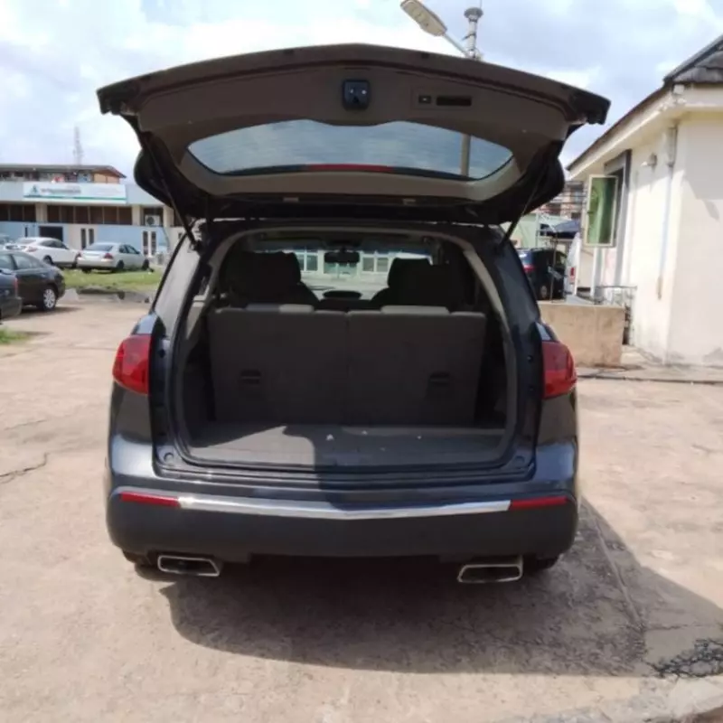 Acura MDX   - 2011