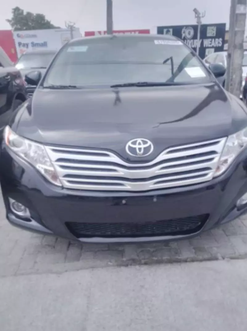 Toyota Venza   - 2010
