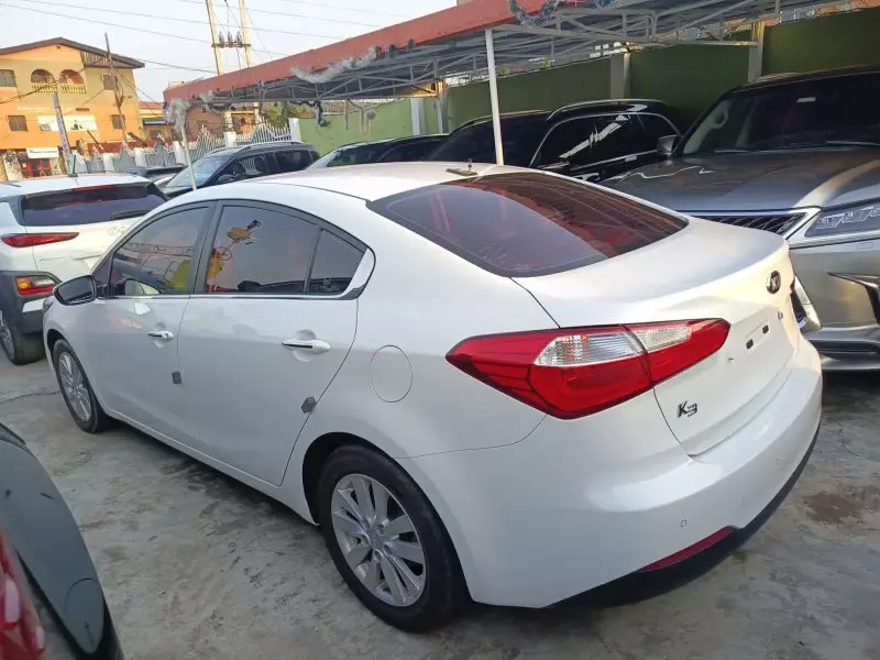 KIA K3   - 2015