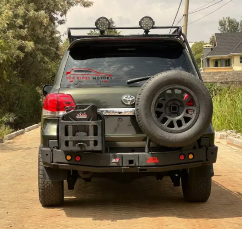 Toyota Land Cruiser   - 2009