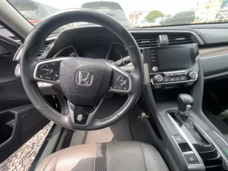 Honda Civic   - 2020