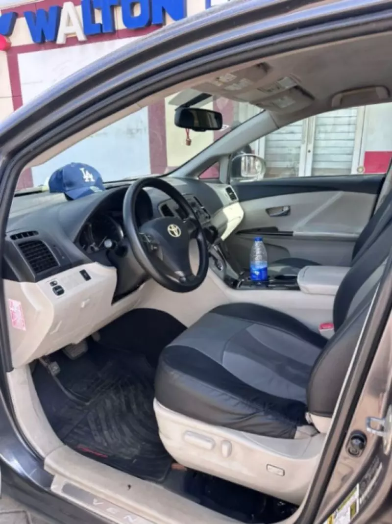 Toyota Venza   - 2009