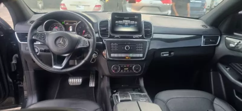 Mercedes-Benz GLE-Class   - 2017