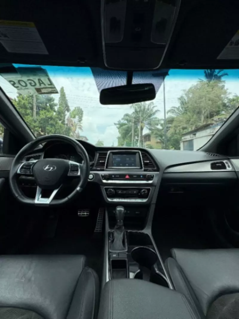 Hyundai Sonata   - 2018