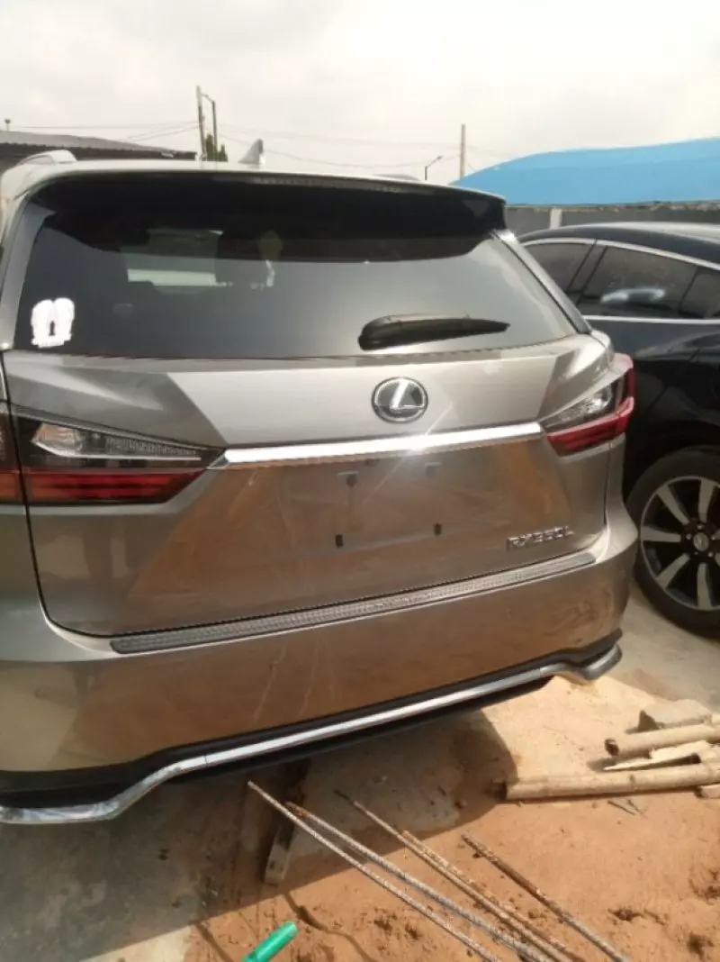 Lexus RX 350L   - 2018
