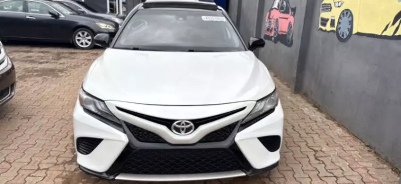 Toyota Camry   - 2019