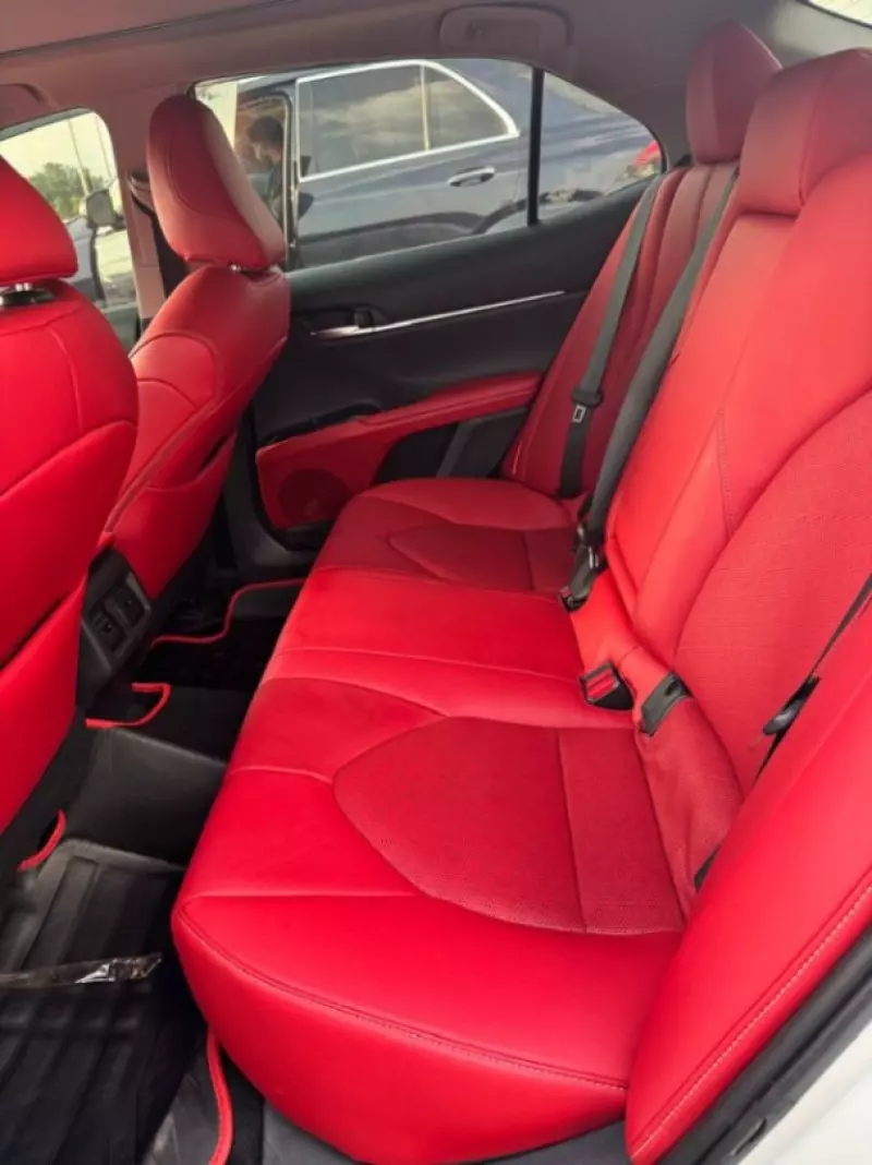 TOYOTA Camry   - 2019