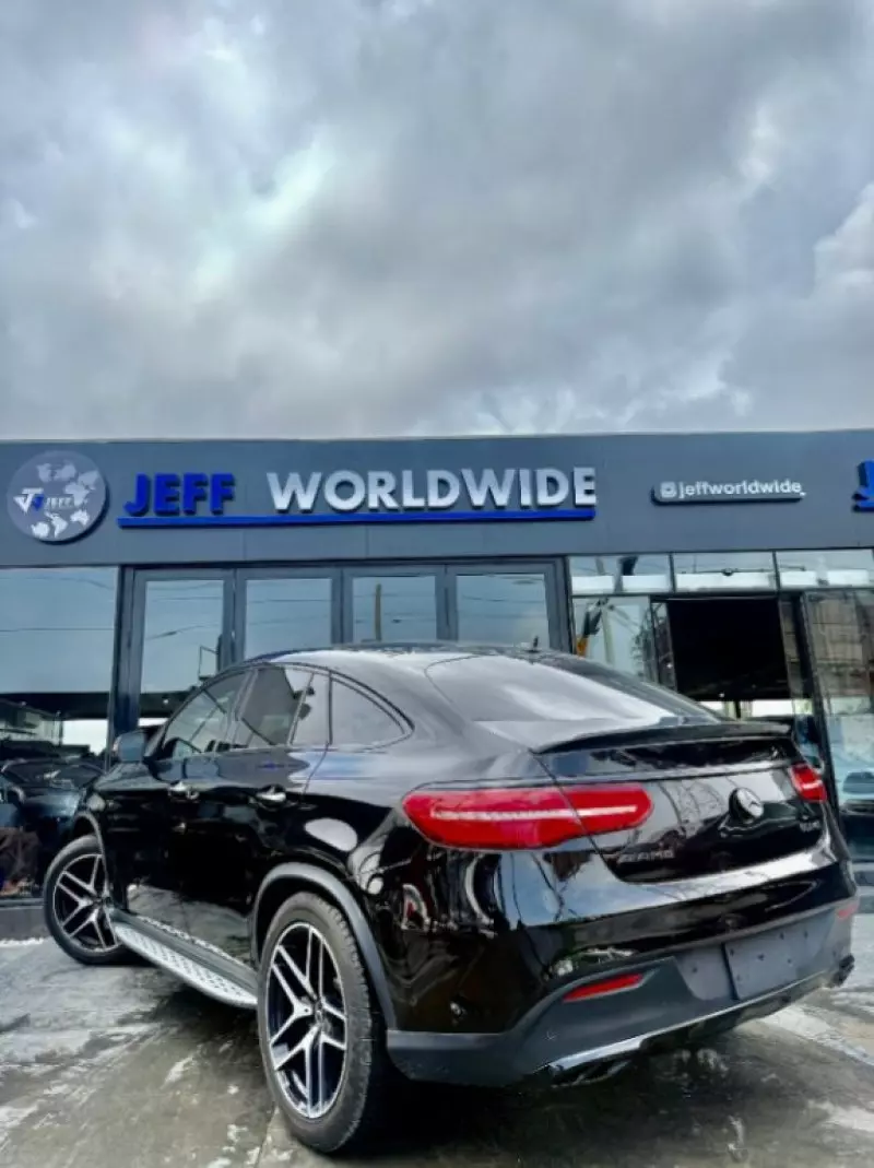Mercedes-Benz GLE 43 AMG   - 2017