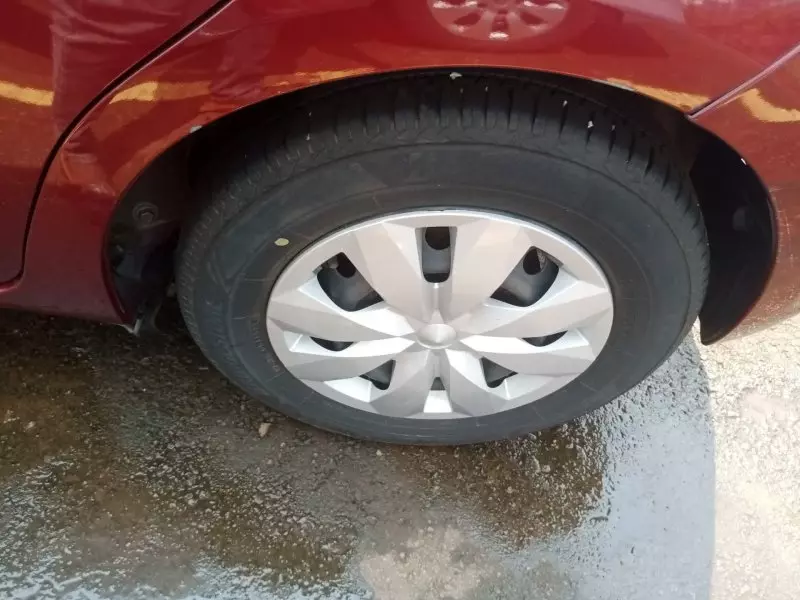 Toyota Vitz   - 2016