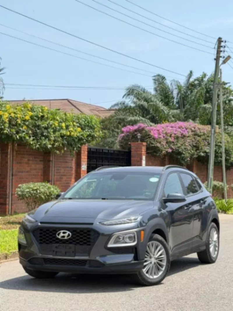 Hyundai Kona   - 2021