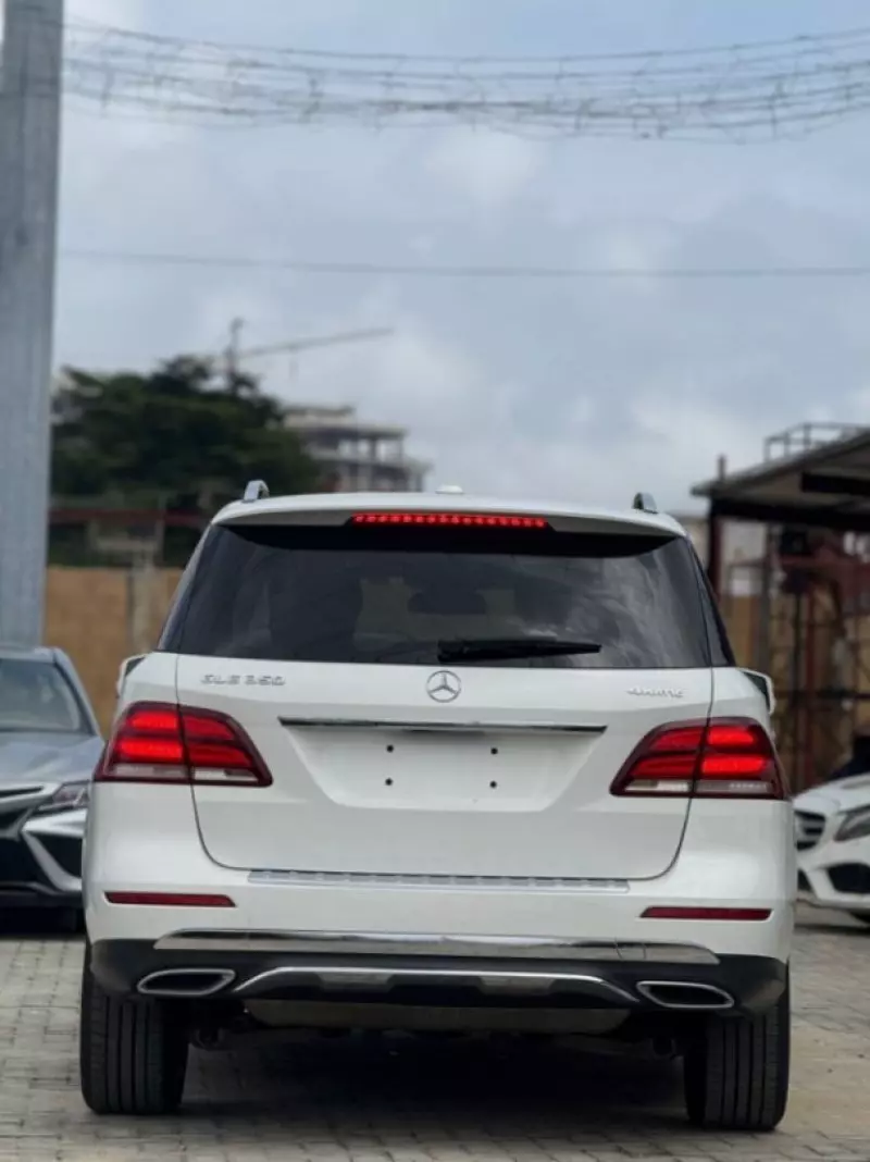 Mercedes-Benz GLE 350 - 2018