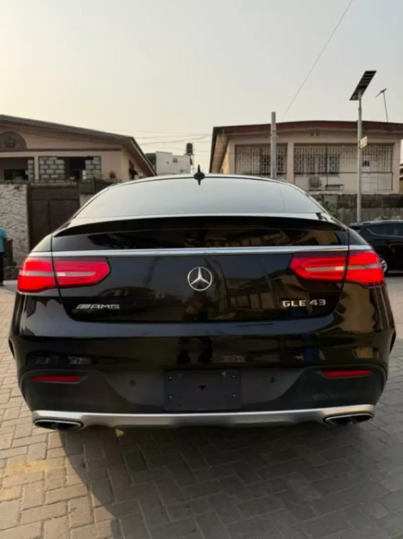 Mercedes-Benz GLE 43 AMG   - 2017