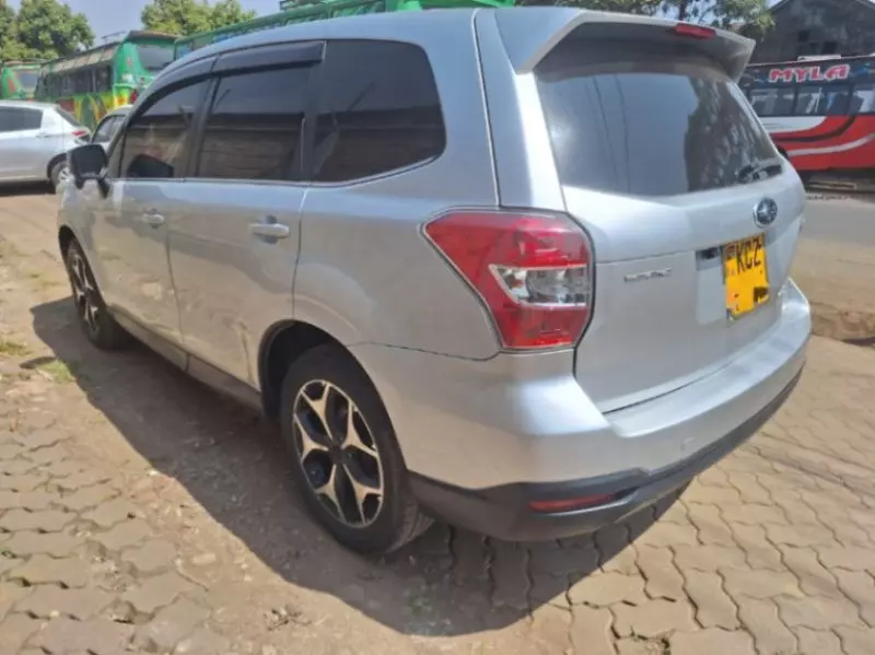Subaru Forester   - 2013