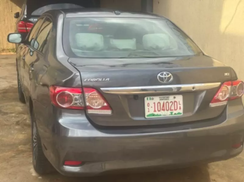 TOYOTA Corolla - 2009