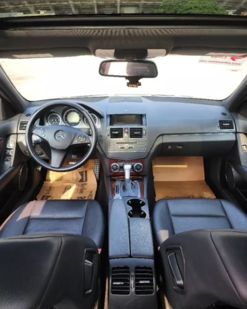 Mercedes-Benz C-Class   - 2009