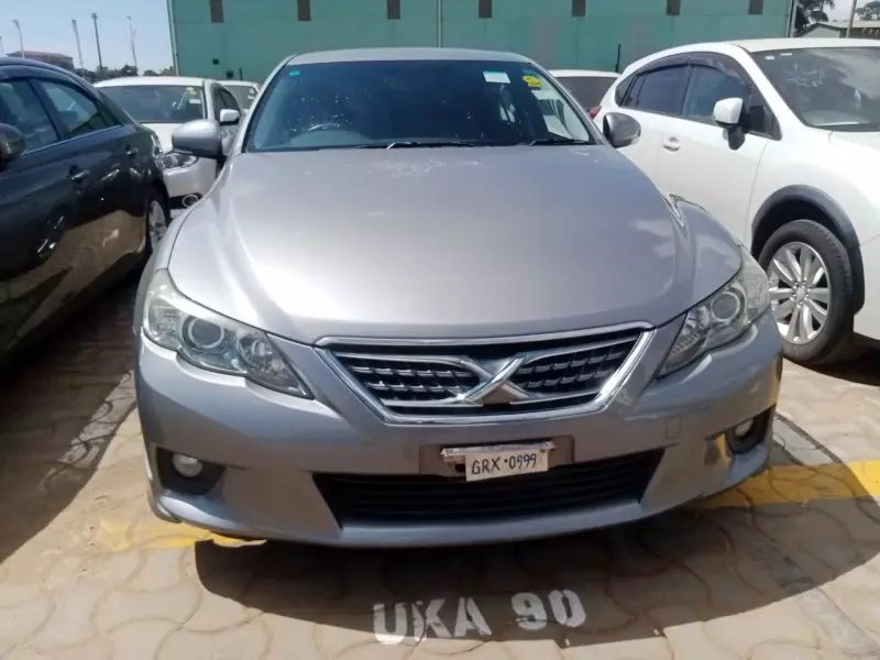 Toyota Mark X   - 2013