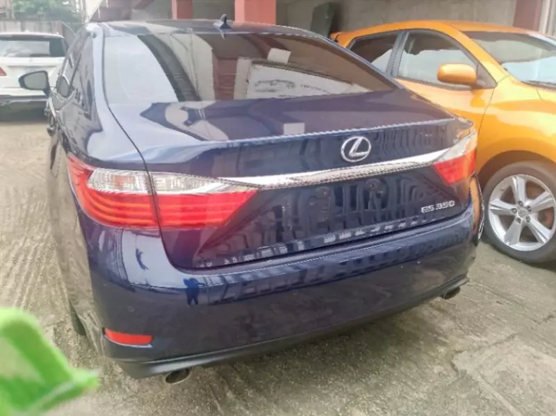 Lexus ES 350   - 2014