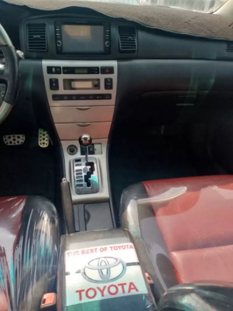 Toyota Corolla   - 2007