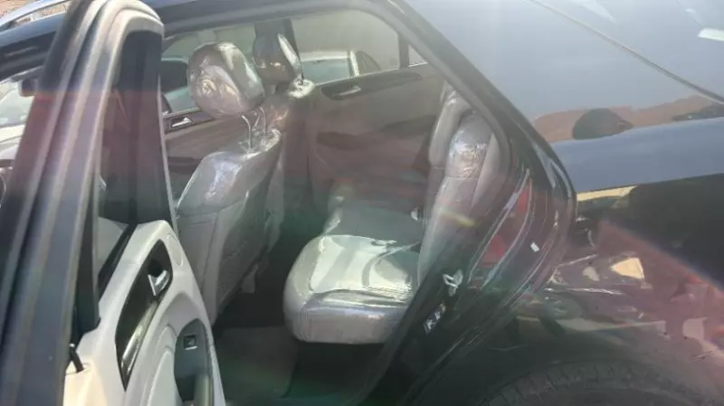 Mercedes-Benz Ml-class   - 2014