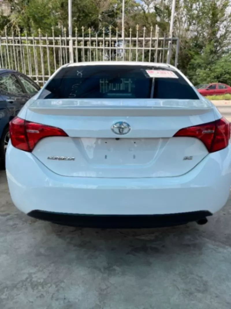 Toyota Corolla   - 2017