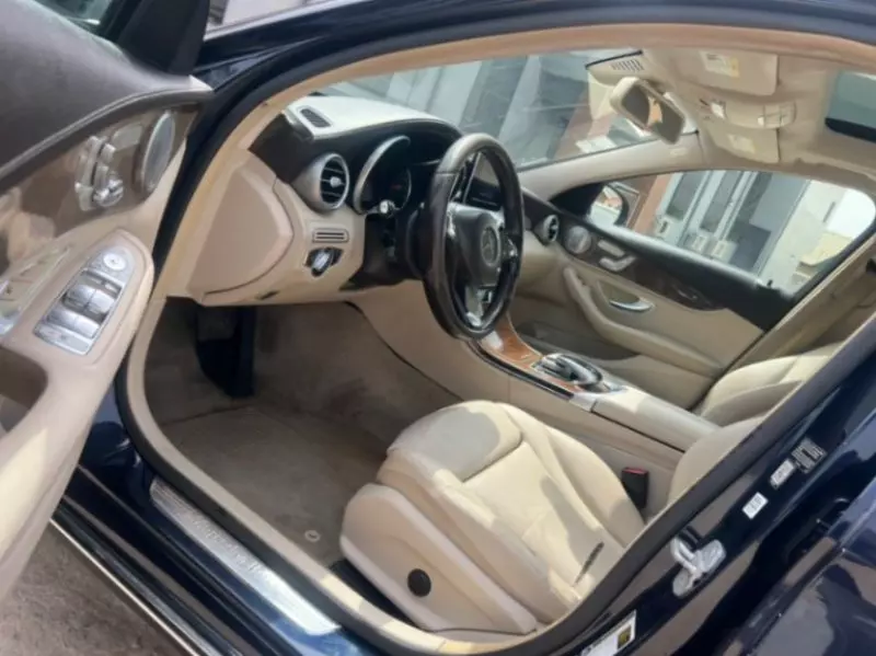 Mercedes-Benz C 300   - 2015
