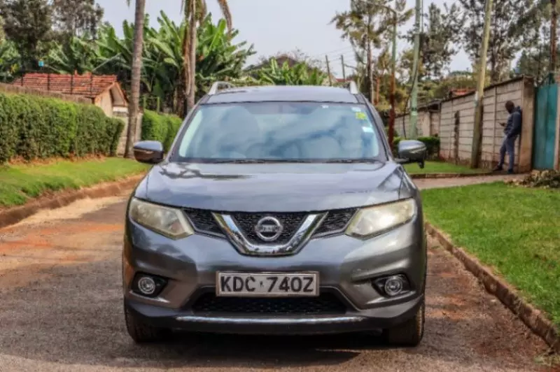 Nissan X-Trail   - 2014