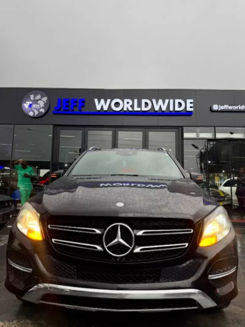 Mercedes-Benz GLE 350   - 2016