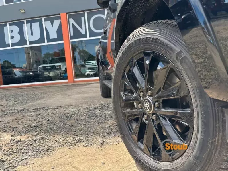 Toyota Landcruiser Prado   - 2025