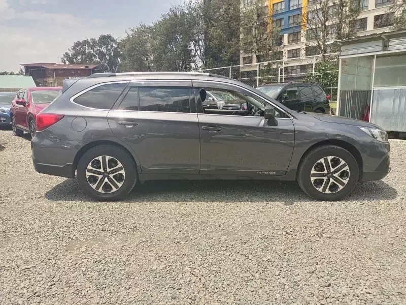 Subaru Outback - 2019