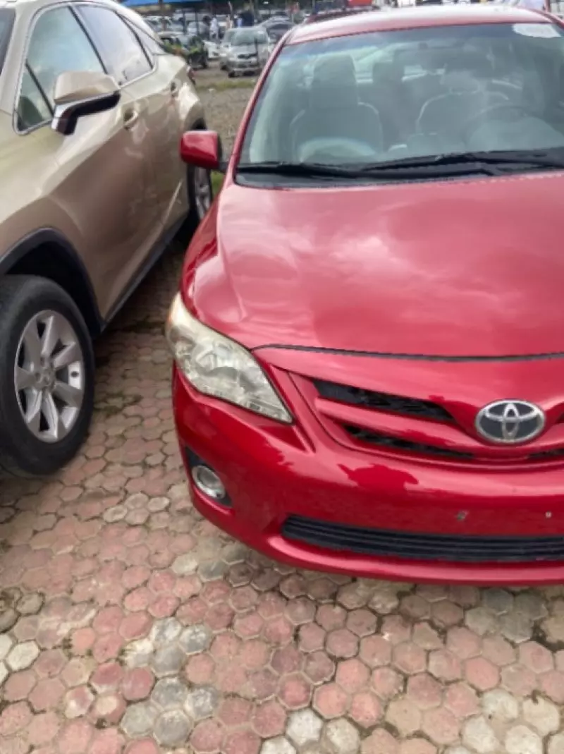 TOYOTA Corolla   - 2013