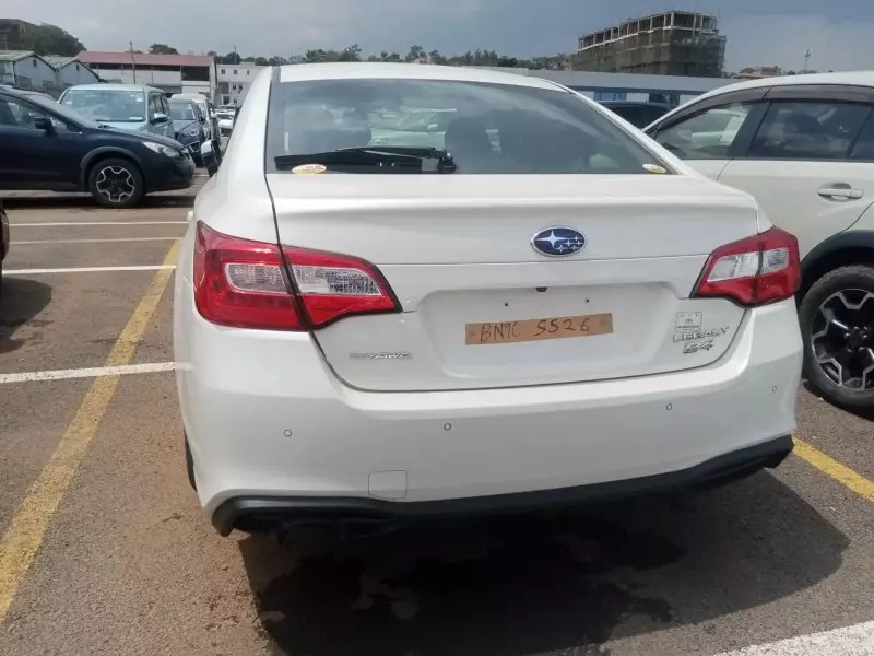 Subaru Legacy   - 2016