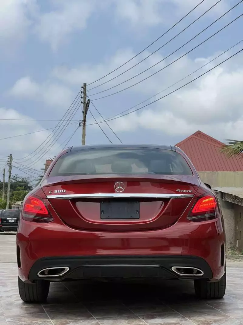 Mercedes-Benz C 300   - 2020