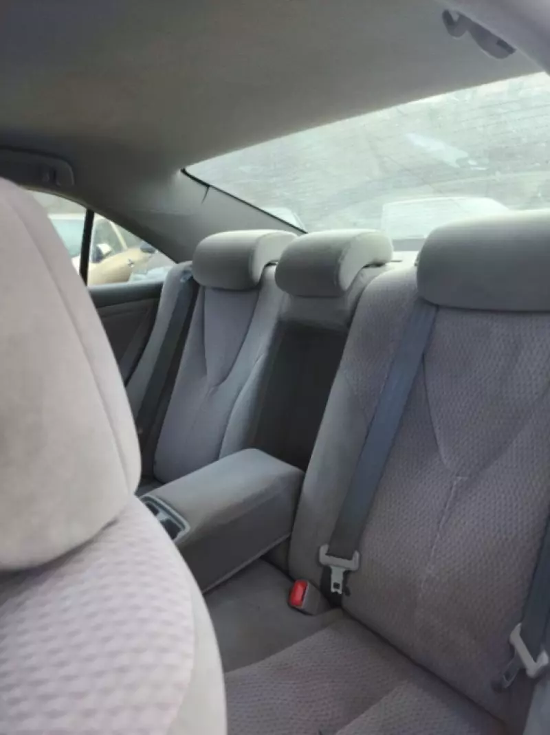TOYOTA Camry   - 2010