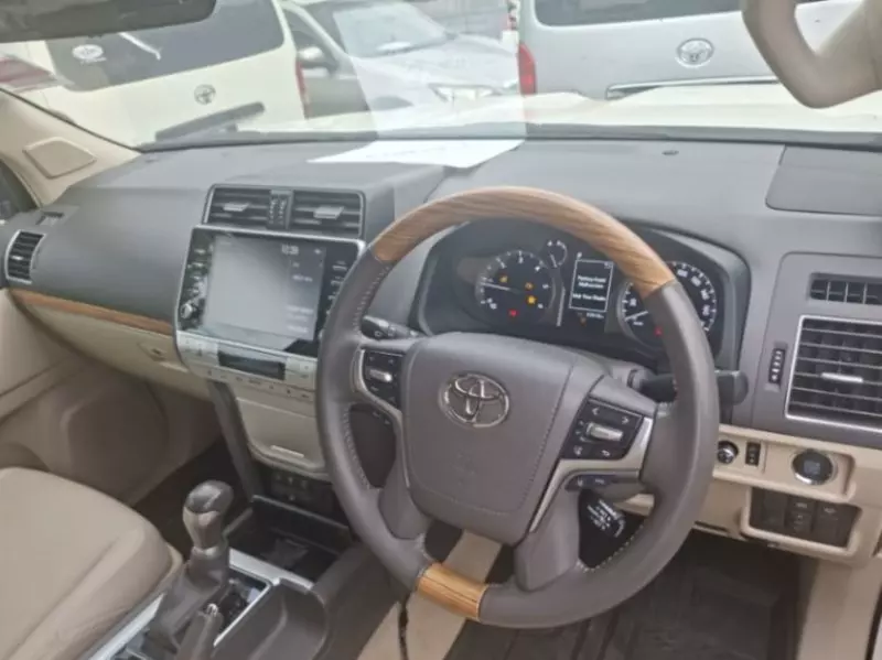 TOYOTA Landcruiser prado TX   - 2023
