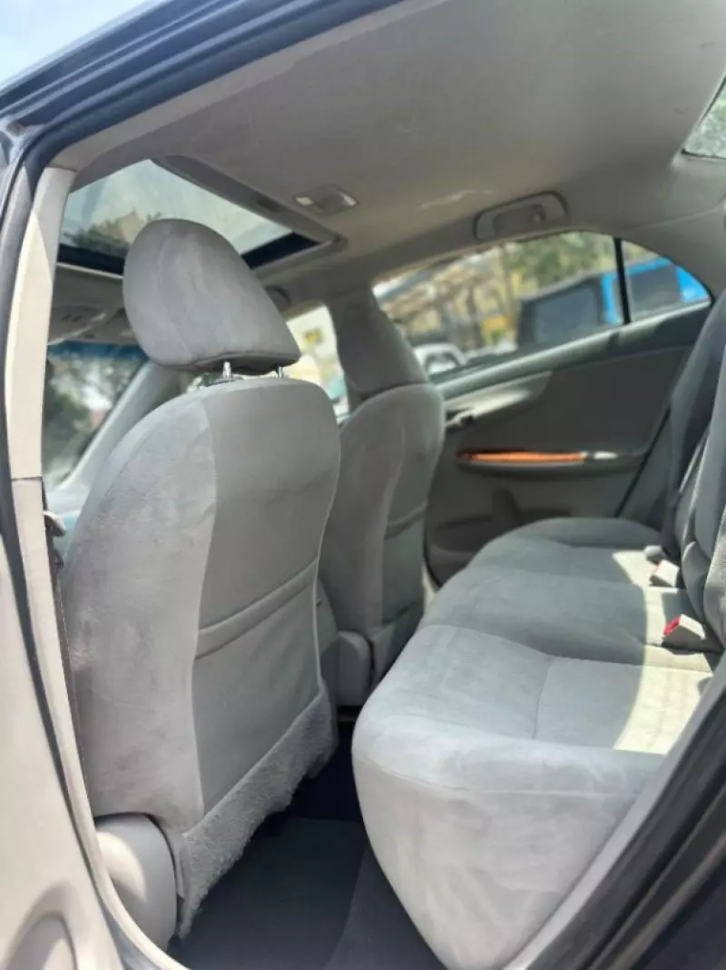 TOYOTA Corolla   - 2009